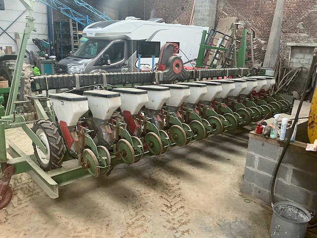 1996 nodet pl2 precisiezaaimachine - afbeelding 39 van  43