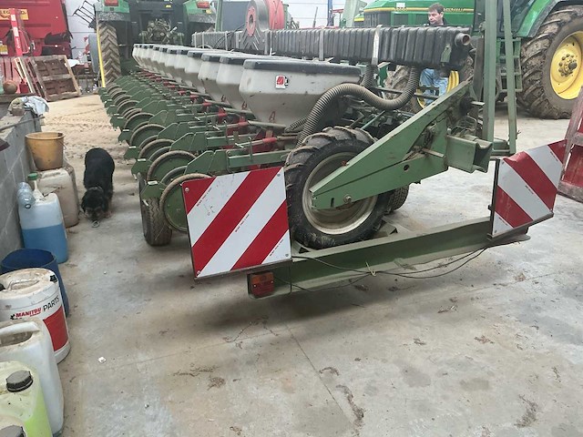 1996 nodet pl2 precisiezaaimachine - afbeelding 40 van  43