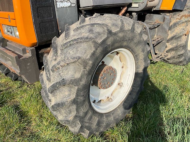 1996 renault 155.54 vierwielaangedreven landbouwtractor - afbeelding 19 van  29