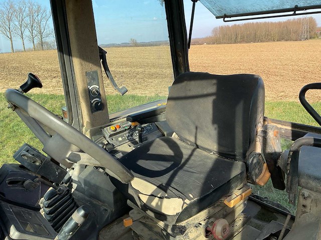 1996 renault 155.54 vierwielaangedreven landbouwtractor - afbeelding 8 van  29