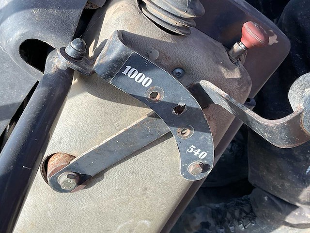 1996 renault 155.54 vierwielaangedreven landbouwtractor - afbeelding 13 van  29