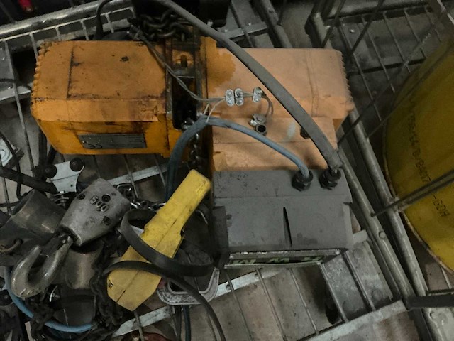 1996 rw’ 500 t1 v2 kettingtakel - afbeelding 4 van  5