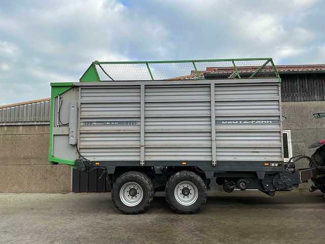 1996 schuitemaker fe 8.51 opraapwagen - afbeelding 14 van  17