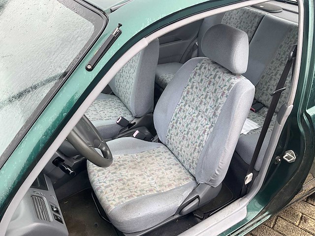 1996 toyota starlet - afbeelding 11 van  31