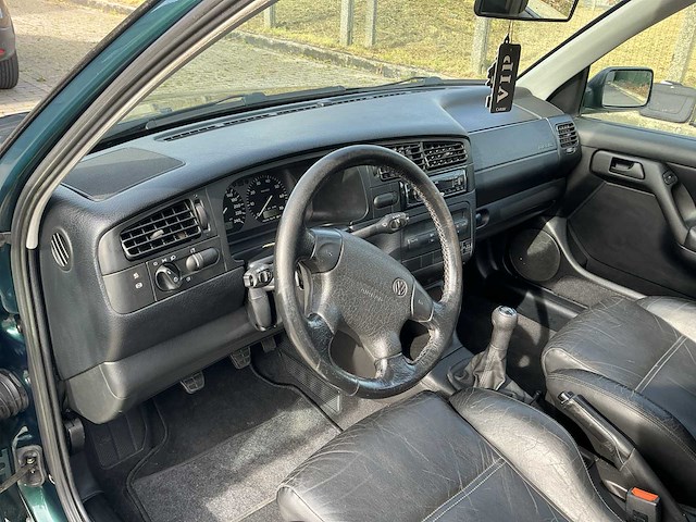1996 volkswagen golf vr6 - afbeelding 17 van  73