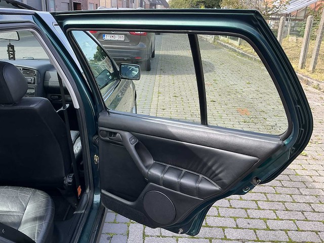 1996 volkswagen golf vr6 - afbeelding 30 van  73