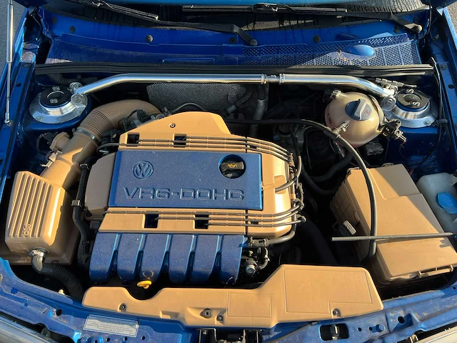 1996 volkswagen vr6 personenauto - afbeelding 8 van  44