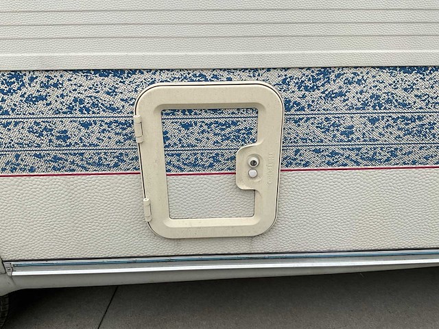 1997 adria 5105 ub - afbeelding 2 van  4