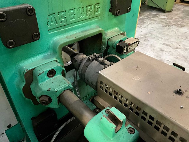 1997 arburg allrounder 320 s kunststof spuitgietmachine - afbeelding 11 van  23