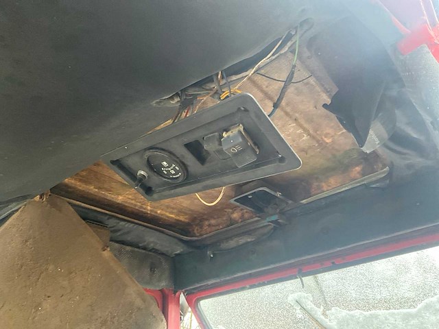 1997 belarus bx90 tractor - afbeelding 16 van  28