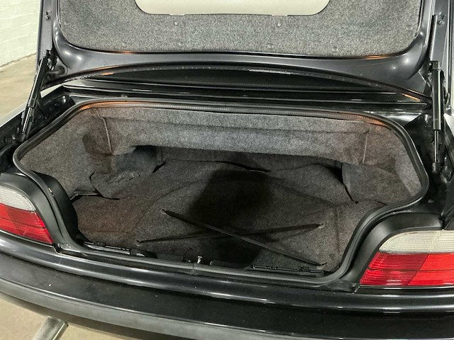 1997 bmw 318i cabrio personenauto - afbeelding 10 van  28