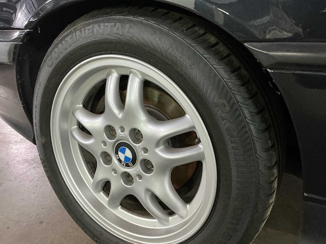 1997 bmw 318i cabrio personenauto - afbeelding 14 van  28