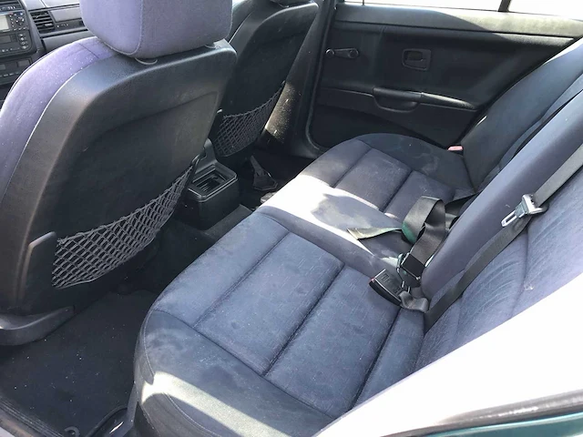 1997 bmw 318i personenauto - afbeelding 17 van  18