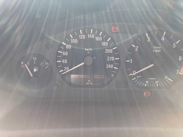 1997 bmw 318i personenauto - afbeelding 18 van  18