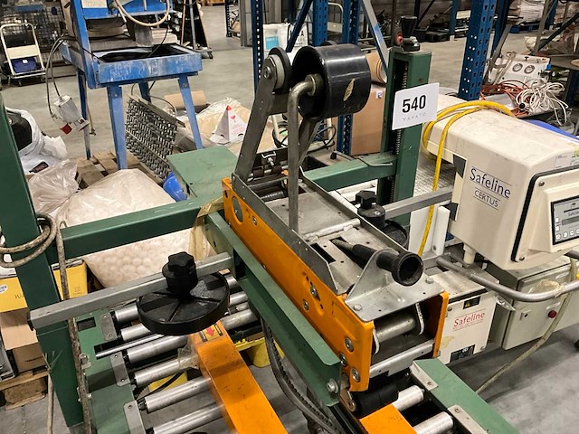 1997 comarme gem-45 dozensluitmachine - afbeelding 9 van  11