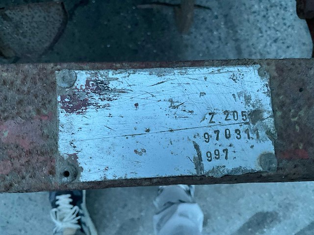 1997 de clippeleir z205 spitmachine - afbeelding 14 van  14