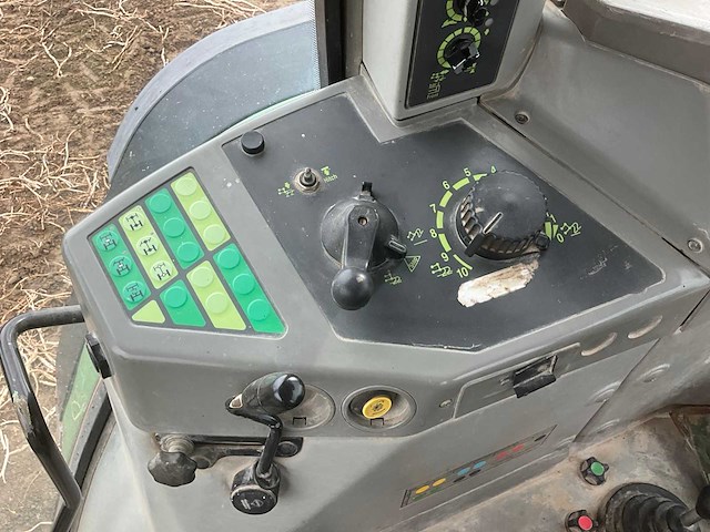 1997 fendt farmer 312 lsa - afbeelding 27 van  44