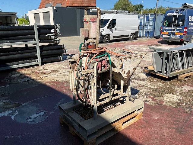 1997 hama hg4 vwp pleisterspuitmachine - afbeelding 6 van  12
