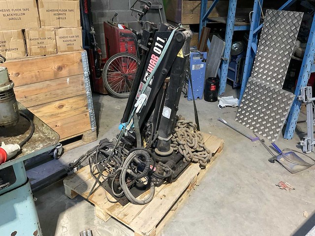 1997 hiab 011 kraan - afbeelding 1 van  9