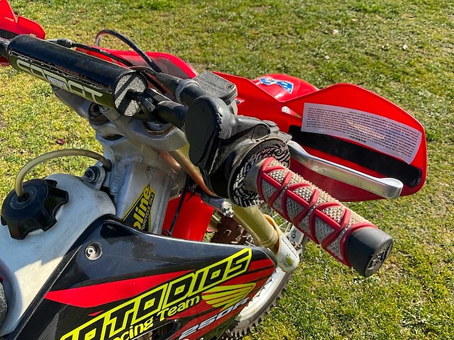 1997 honda cr250 crossmotor - afbeelding 14 van  31
