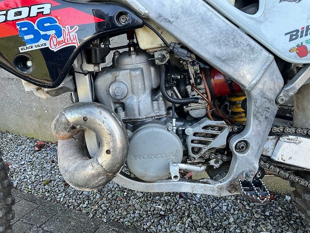 1997 honda cr250 crossmotor - afbeelding 24 van  31