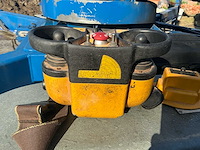 1997 klaas k16-25 mobiele aanhangwagenkraan met radiografische bediening - afbeelding 5 van  29