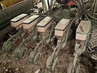 1997 kuhn precisiezaaimachine - afbeelding 19 van  19