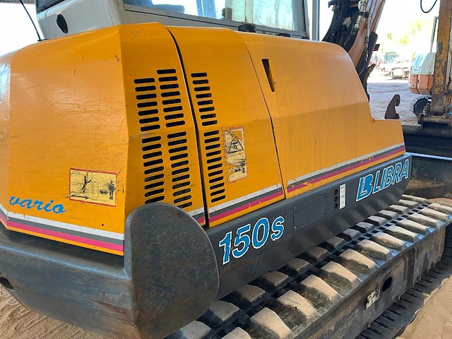 1997 libra 150s rupsgraafmachine - afbeelding 7 van  22
