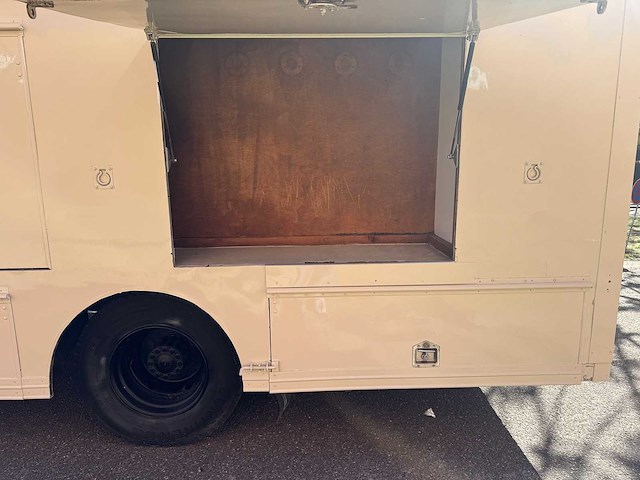 1997 man l12c - dubbele cabine - professionele paardenwagen voor 4 paarden - afbeelding 6 van  26