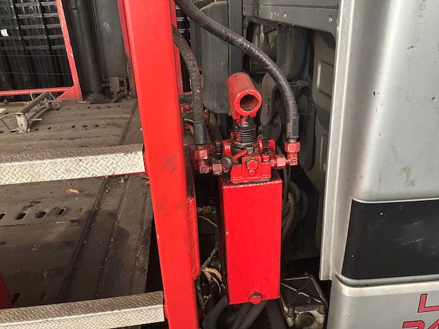 1997 mercedes-benz 1831 nrl/7.1 depanneur - afbeelding 2 van  60