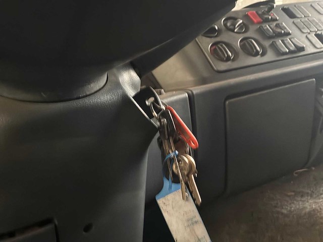 1997 mercedes-benz 1831 nrl/7.1 depanneur - afbeelding 35 van  60