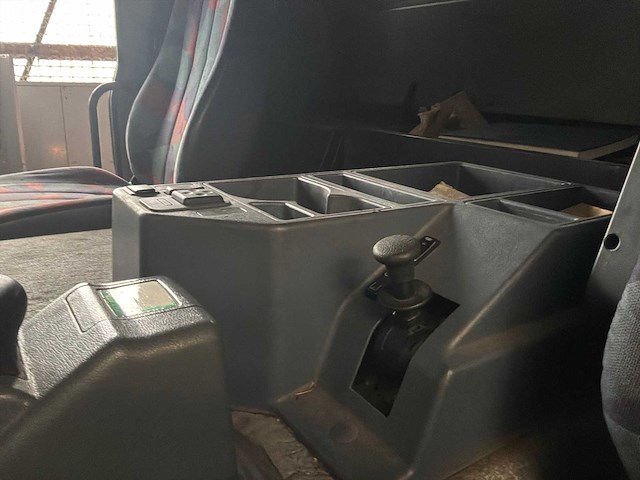 1997 mercedes-benz 1831 nrl/7.1 depanneur - afbeelding 36 van  60