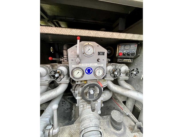 1997 mercedes-benz atego bluswagen brandweer - afbeelding 32 van  61