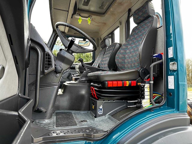 1997 mercedes-benz sk 2639 6x4 vrachtwagen - afbeelding 8 van  27