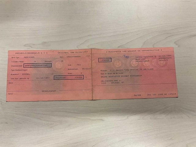 1997 mercedes-benz tn 412 de brandweerwagen - afbeelding 28 van  31