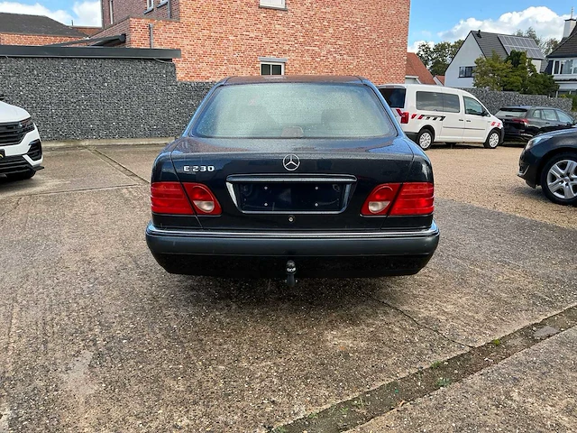 1997 mercedes e230 elegance personenauto - afbeelding 22 van  26