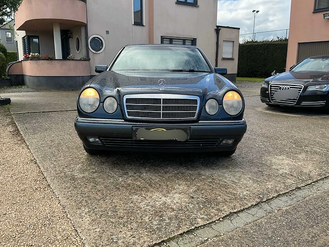 1997 mercedes e230 elegance personenauto - afbeelding 3 van  26