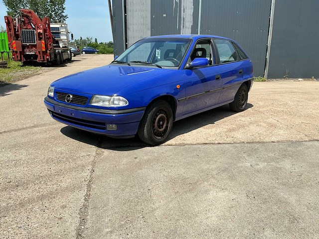 1997 opel astra t92 personenauto - afbeelding 1 van  24