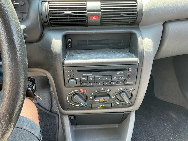 1997 opel astra t92 personenauto - afbeelding 10 van  35