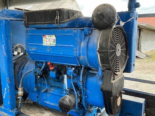 1997 pft g4 pft g4 pleistermachine met aanhangwagen en toebehoren - afbeelding 24 van  47