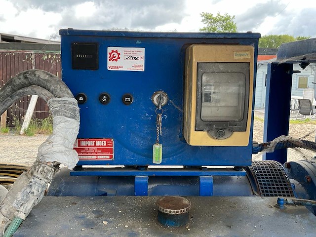 1997 pft g4 pft g4 pleistermachine met aanhangwagen en toebehoren - afbeelding 18 van  47