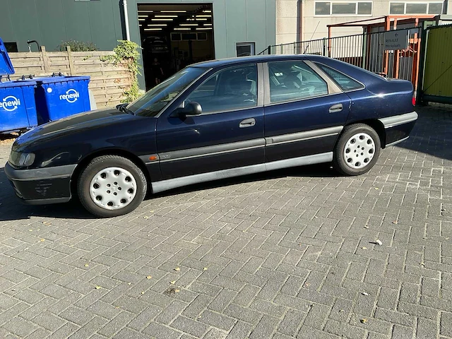 1997 renault safrane personenauto - afbeelding 12 van  29