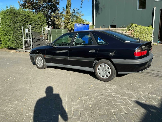 1997 renault safrane personenauto - afbeelding 23 van  29