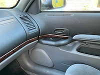 1997 renault safrane personenauto - afbeelding 17 van  29