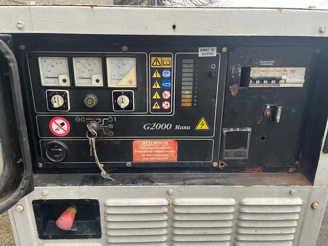 1997 sdmo ds15 nm sdmo generatorset ds15 nm – 15 kva – diesel – trailer gemonteerd - afbeelding 3 van  12