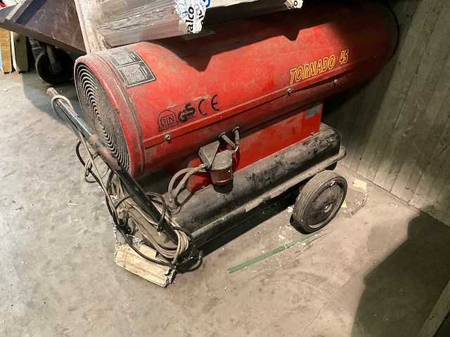 1997 sial tornado 45 heater stookolie+ partijen bevestigingsmateriaal - afbeelding 2 van  7