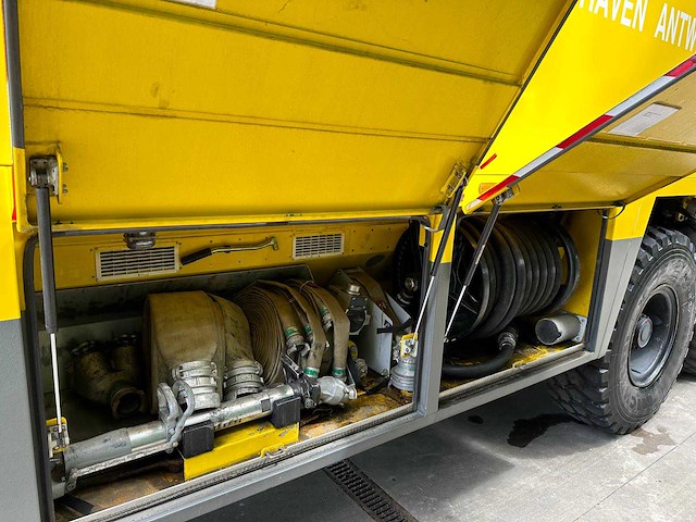 1997 sides vma 105/s 2000 b 6x6 crash tender vrachtwagen - afbeelding 19 van  27