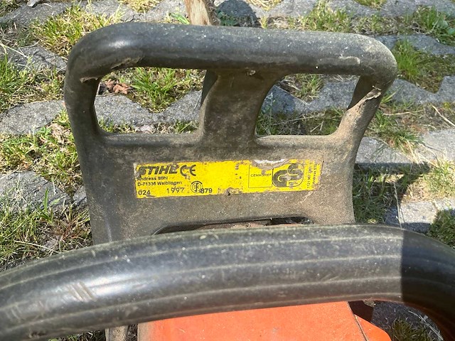 1997 stihl kettingzaag - afbeelding 5 van  5