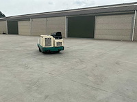 1997 tennant 355 zelfrijdende veegmachine - afbeelding 8 van  35
