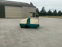 1997 tennant 355 zelfrijdende veegmachine - afbeelding 15 van  35